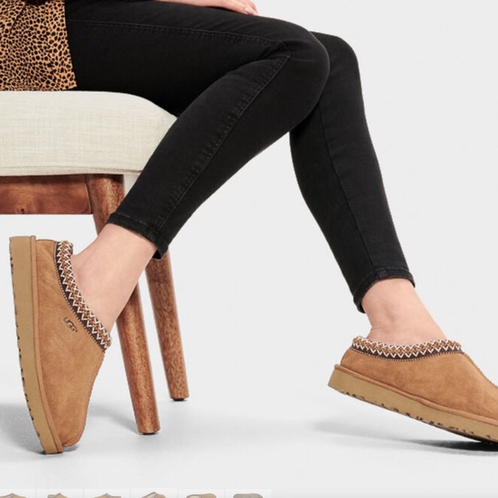 Ugg Tasman Slipper  in Chestnut NWT
